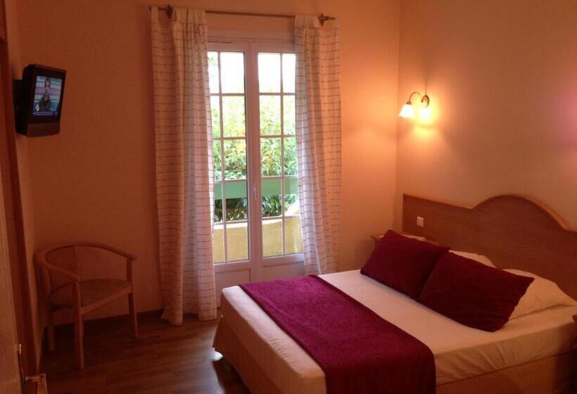 هتل Auberge Les Oliviers
