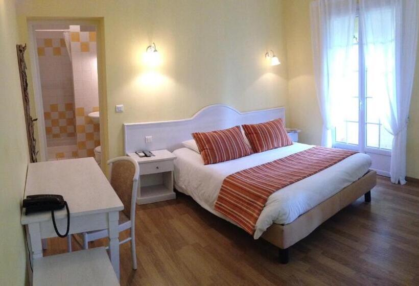 هتل Auberge Les Oliviers