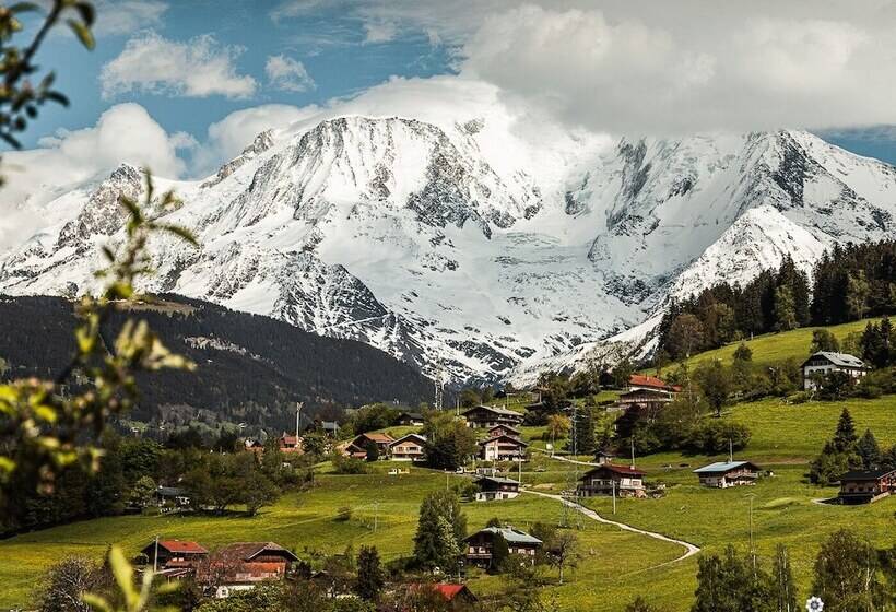 هتل Chalet Alpen Valley, Montblanc