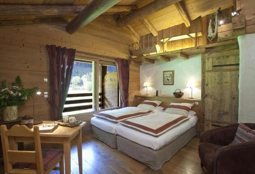 Отель Chalet Hôtel Les Fermes De Pierre & Anna