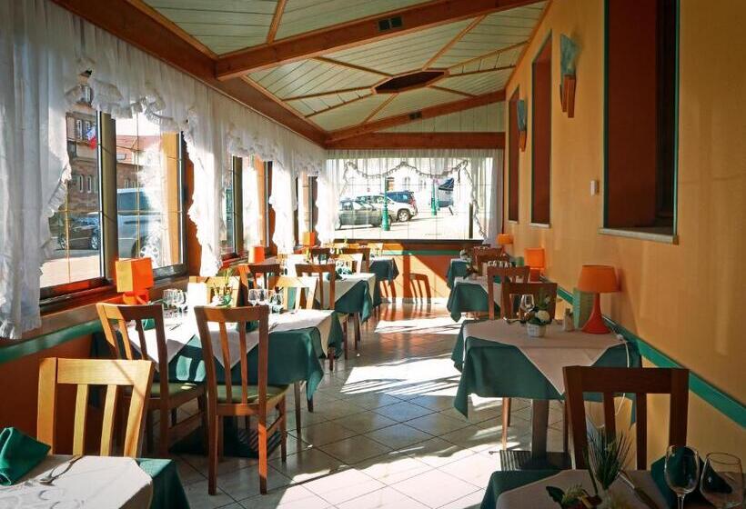 בית מלון כפרי Logis Hôtel Restaurant Hostellerie De L étoile