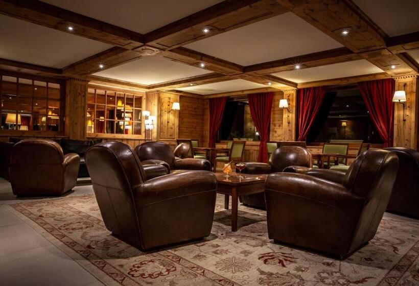 هتل Hôtel Champs Fleuris Morzine