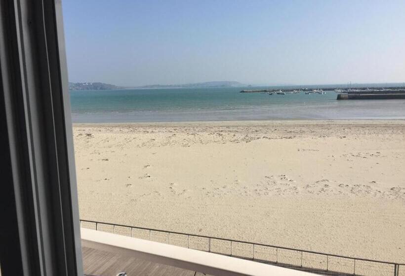 هتل Hôtel & Restaurant De La Plage