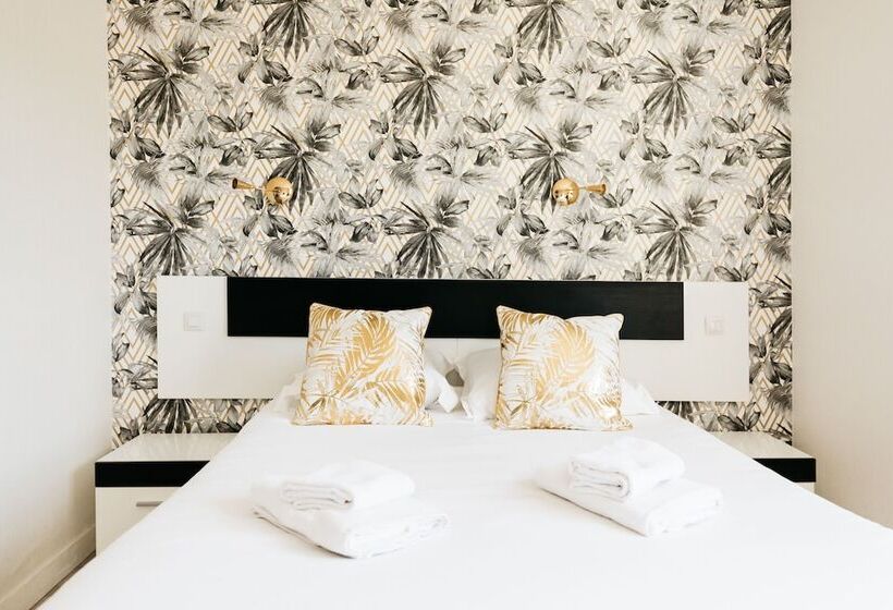 ホテル Hôtel Restaurant La Voile   Le Dock Er