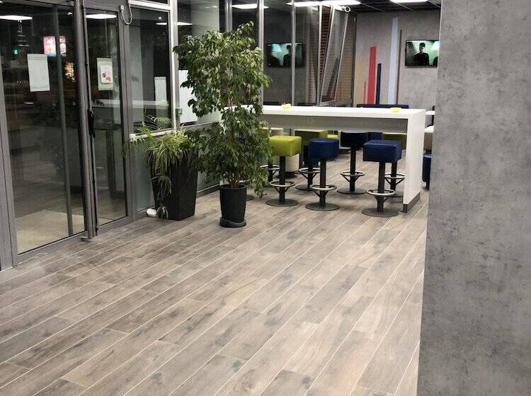 ホテル Ibis Budget Mantes La Jolie Sully