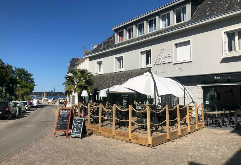 ホテル Hôtel Restaurant La Voile   Le Dock Er