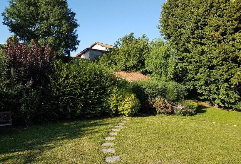 هتل Le Moulin Du Gastronome