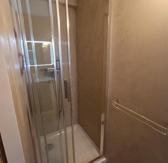 هتل Les Galets Hôtel Et B&b