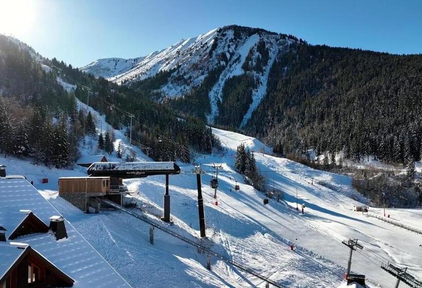 اقامتگاه Chalet Des Neiges Oz En Oisans