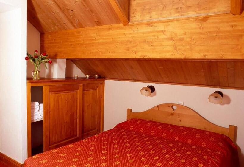 اقامتگاه Chalet Des Neiges Oz En Oisans