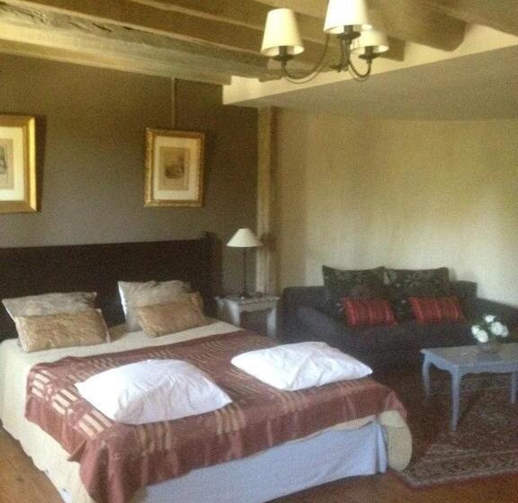 تختخواب و صبحانه Chateau Du Four De Vaux