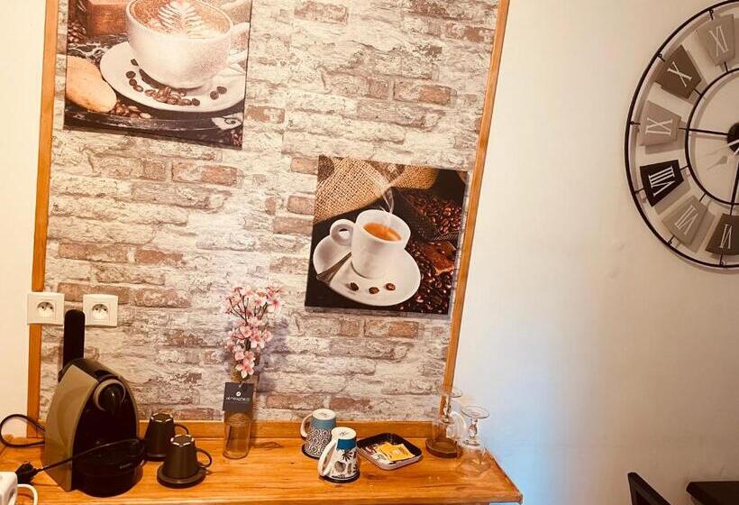 تختخواب و صبحانه Hôtel U Passa Tempu