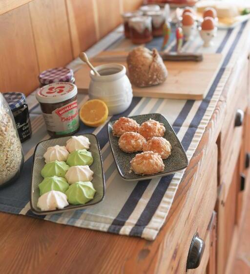 تختخواب و صبحانه La Maison Tamarin