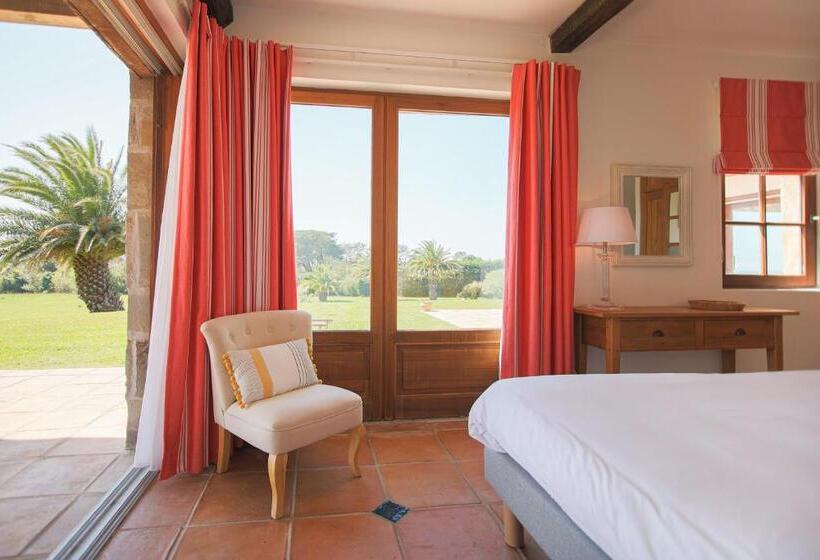 تختخواب و صبحانه La Maison Tamarin
