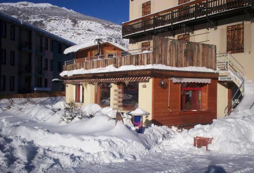 تختخواب و صبحانه Pension Saint Antoine