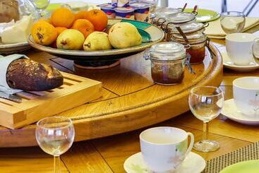 تختخواب و صبحانه Relais De L Alsou