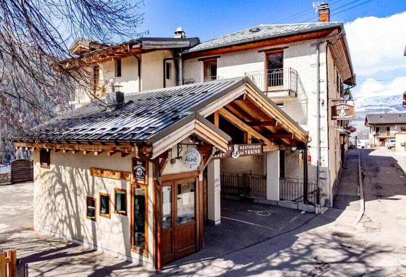 Chalet Hotel La Tarine