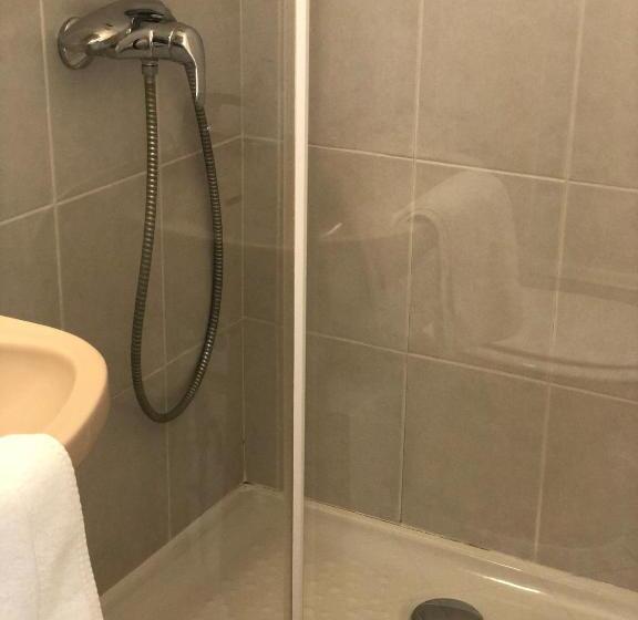 Enzo Hotels Neufchâteau By Kyriad Direct