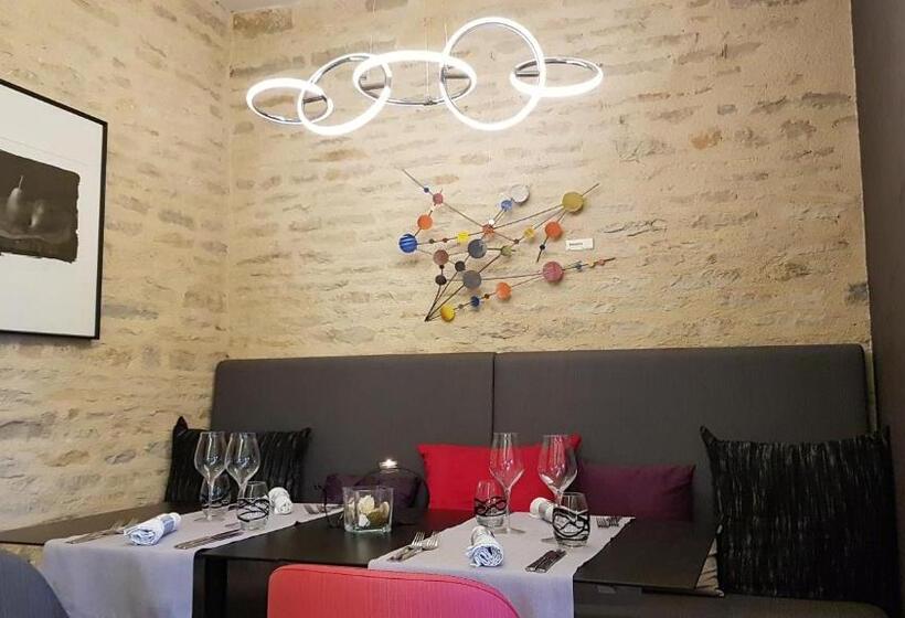 호텔 Auberge Côté Rivière