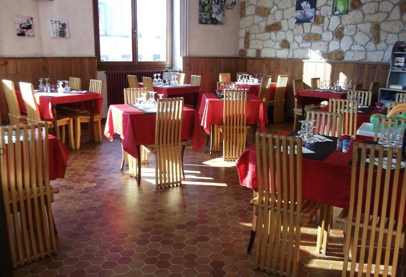 Отель Auberge De Reine Margot