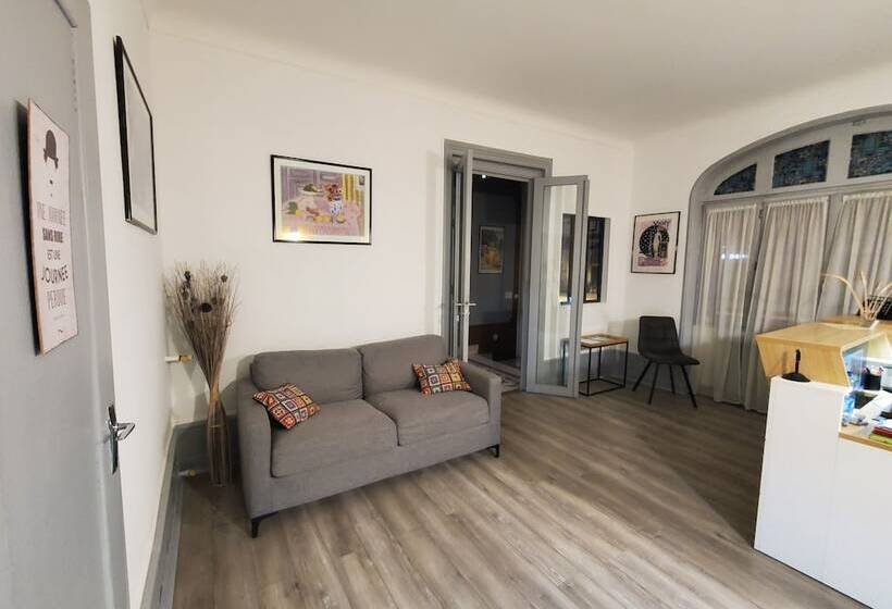هتل Logis Hôtel Belle Etoile Vichy