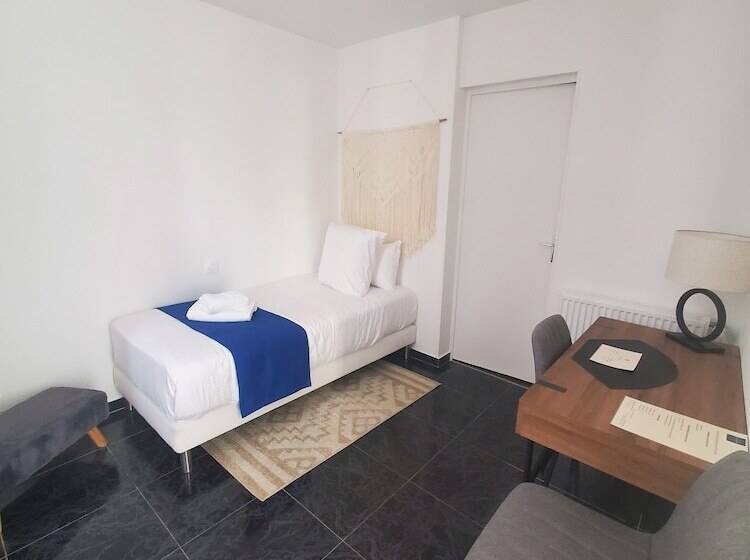 هتل Logis Hôtel Belle Etoile Vichy