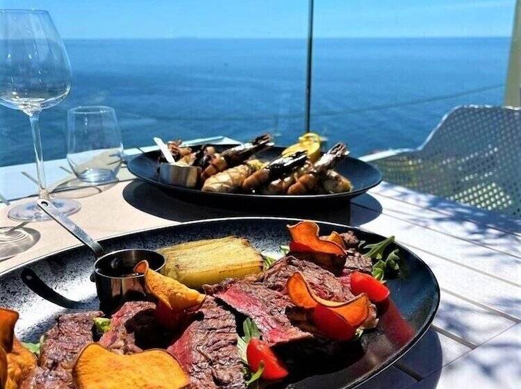 هتل Calavita Rooftop & Spa