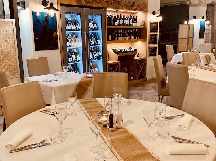 هتل Calavita Rooftop & Spa