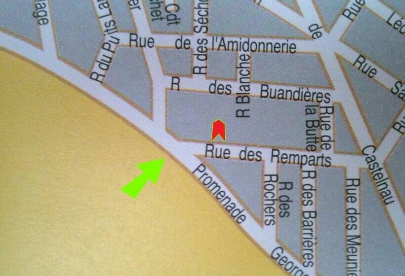 فندق & Cantine De La Plage