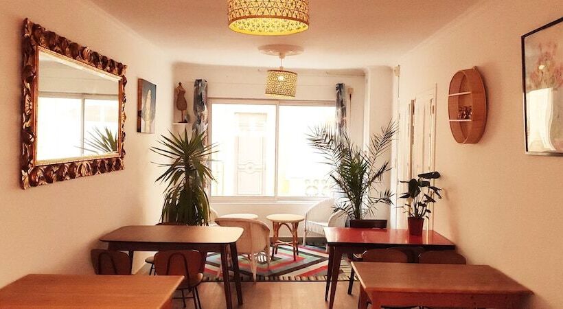 فندق & Cantine De La Plage