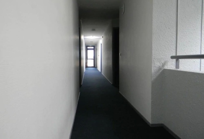 בית מלון כפרי Class Hôtel