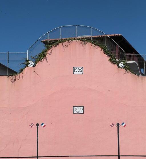 هتل Du Fronton
