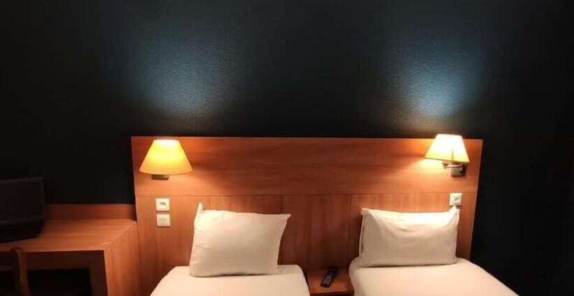 ホテル Glisy Hôtel
