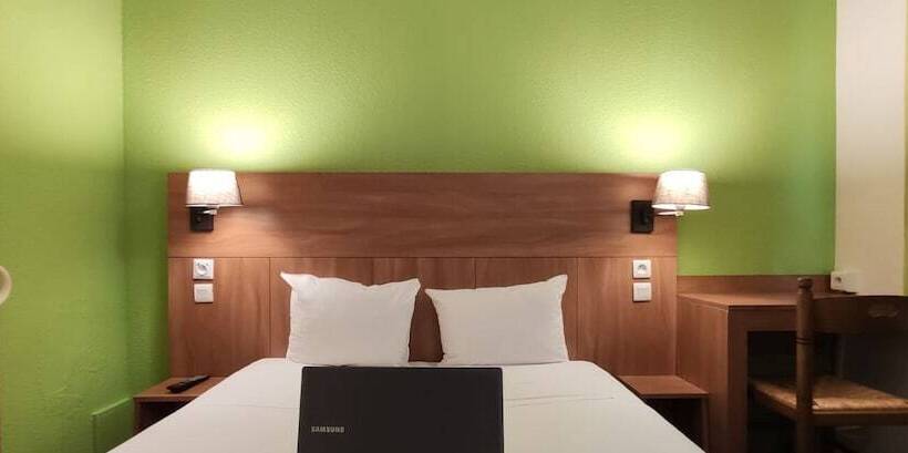 ホテル Glisy Hôtel