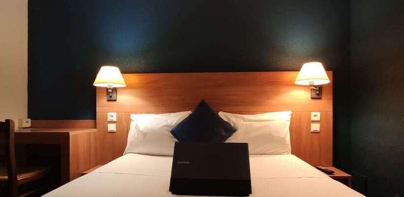 ホテル Glisy Hôtel