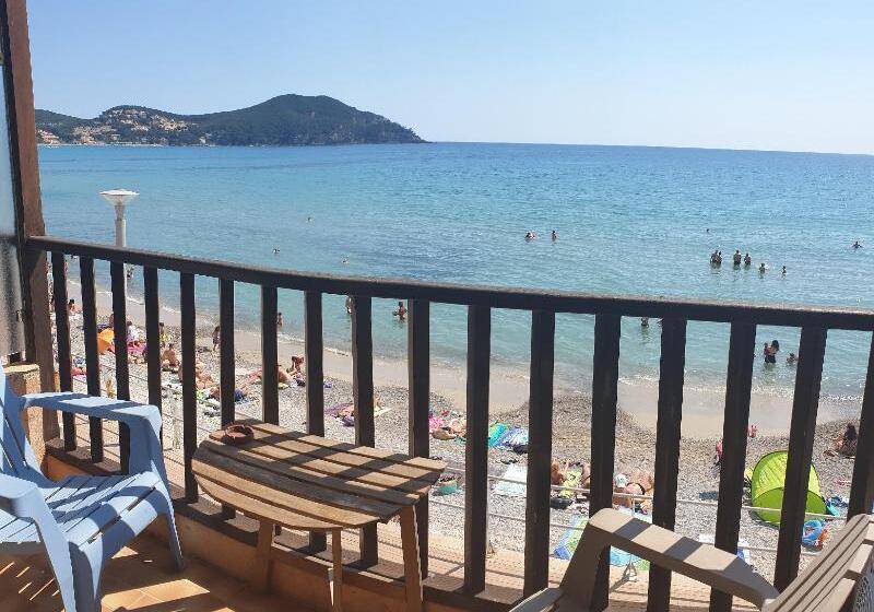 هتل Hôtel Chanteplage