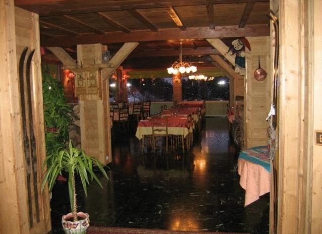 酒店 Hôtel De La Couronne