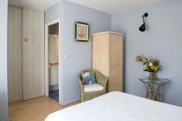 هتل Hôtel Jerodel