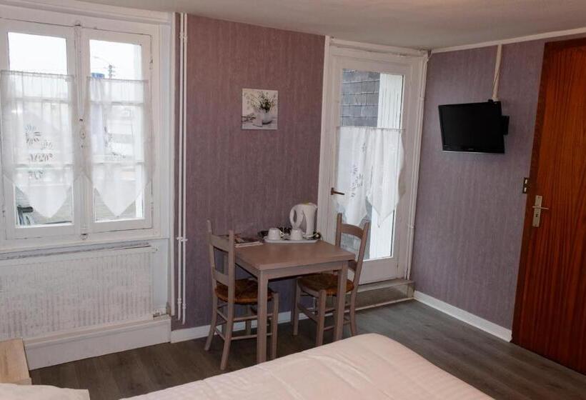 ホテル Hôtel Le Relais