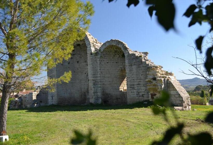 هتل Le Saintgenies