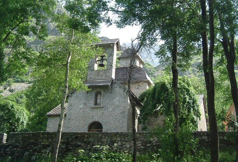 هتل Hôtel Les Templiers