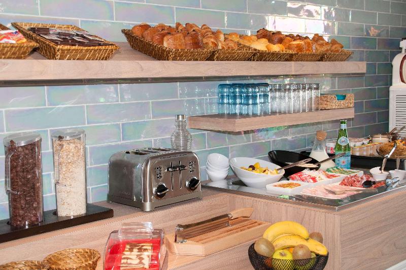 هتل Kyriad Montpellier Ouest St Jean De Védas   A709