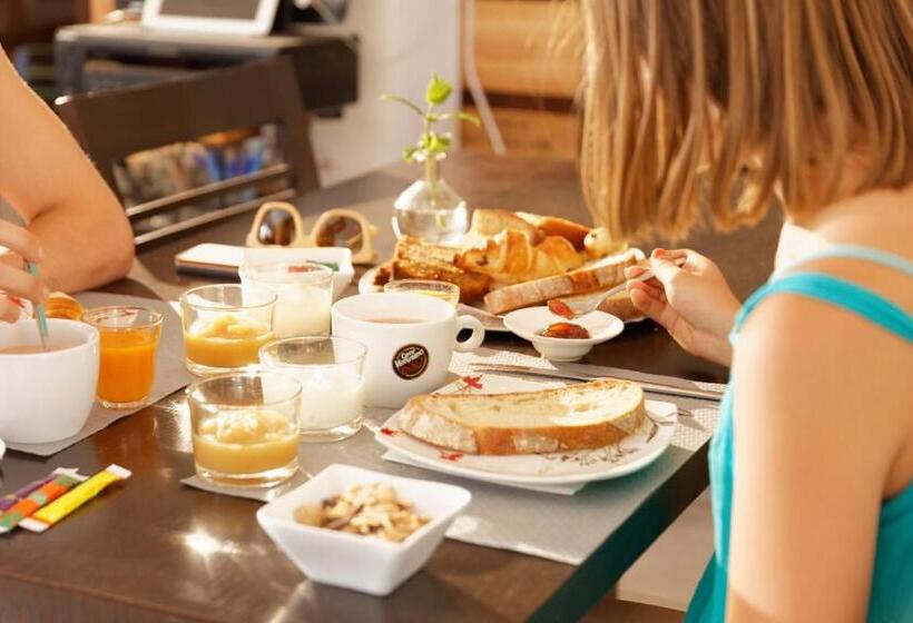 ホテル La Peyrade