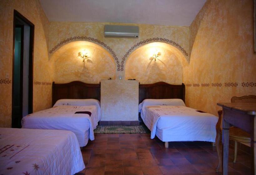 فندق Hôtel La Pierrerie