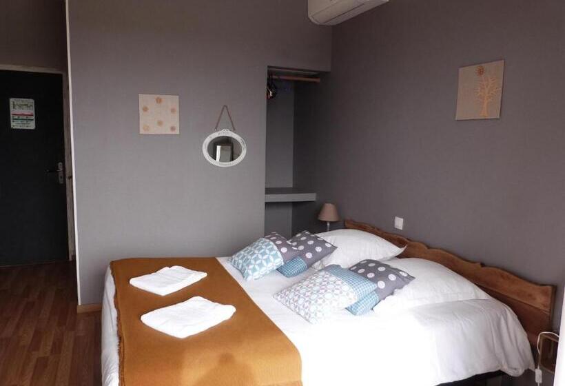 هتل Logis Hôtel Restaurant La Borie