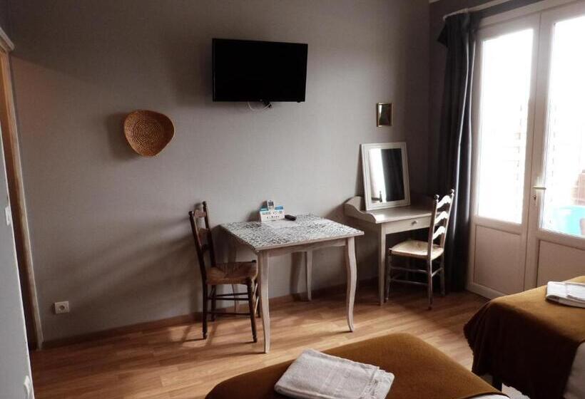 هتل Logis Hôtel Restaurant La Borie
