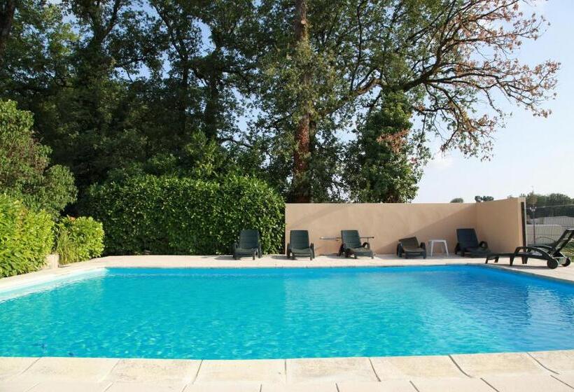 هتل Logis Hôtel Restaurant La Borie