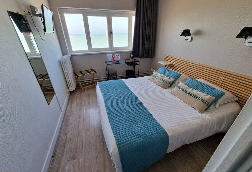 ホテル Les Fregates