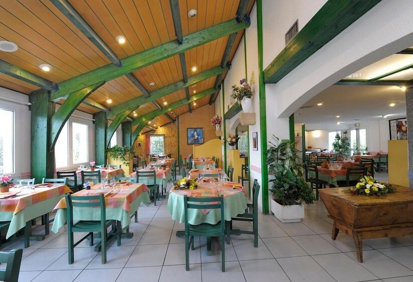 בית מלון כפרי Logis Hôtel Le Moulin Des Gardelles