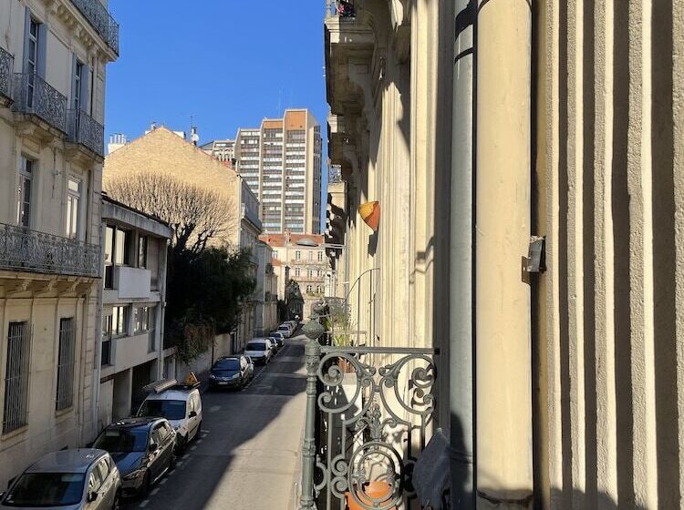 هتل Mistral Comedie Saint Roch